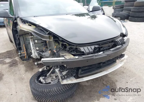 2021 Tesla Model 3 Standard Range Plus Rear-Wheel Drive из США, поврежденный, VIN 5YJ3E1EAXMF046013